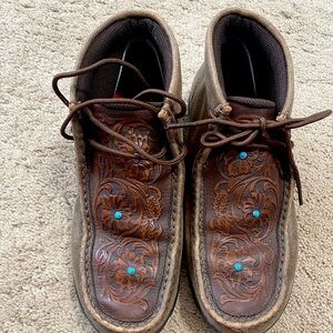 TWISTED X WOMEN'S TOOLED CHUKKA DRIVING MOCS